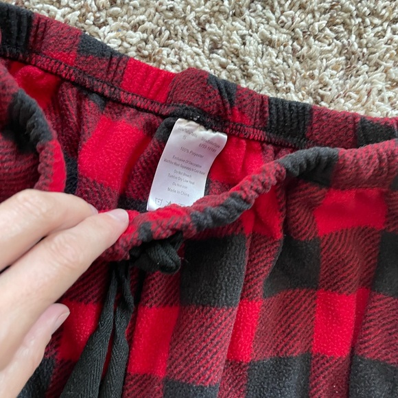 Buffalo print ? Pjs - Picture 3 of 5